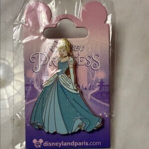 Disneyland Paris Princess Cinderella Released in 2022